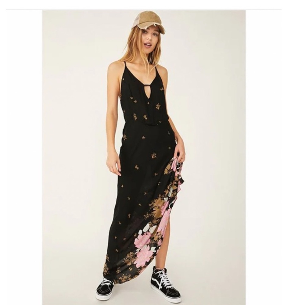 Worn once  FREE PEOPLE Get To You Printed Maxi Slip.